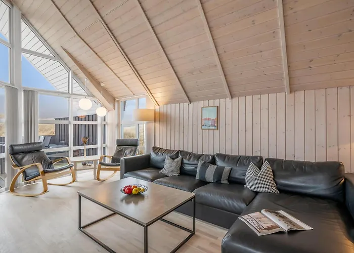 Fantastically Located With Billiards And Wellness Area Hvide Sande