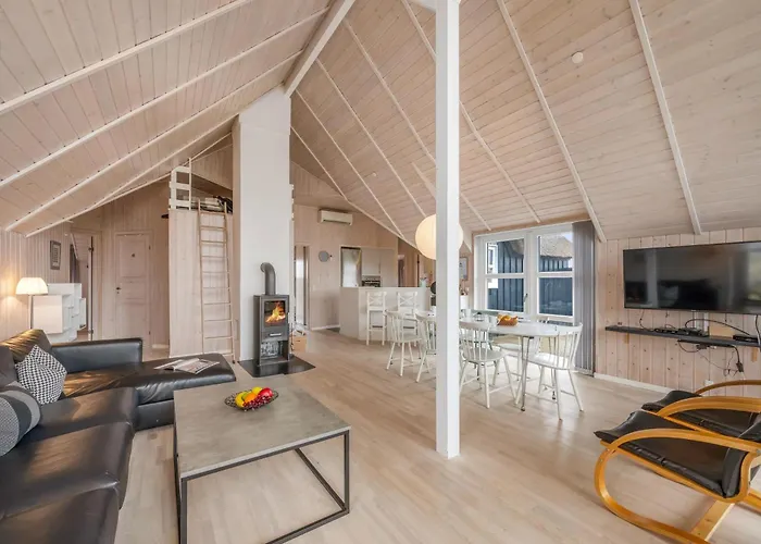 Fantastically Located With Billiards And Wellness Area Hvide Sande